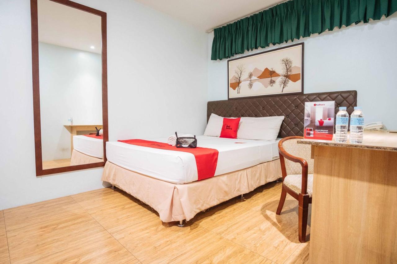 Reddoorz Plus Near Cebu Capitol ภายนอก รูปภาพ