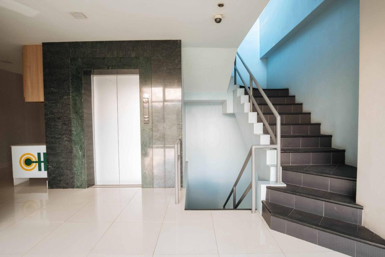 Reddoorz Plus Near Cebu Capitol ภายนอก รูปภาพ